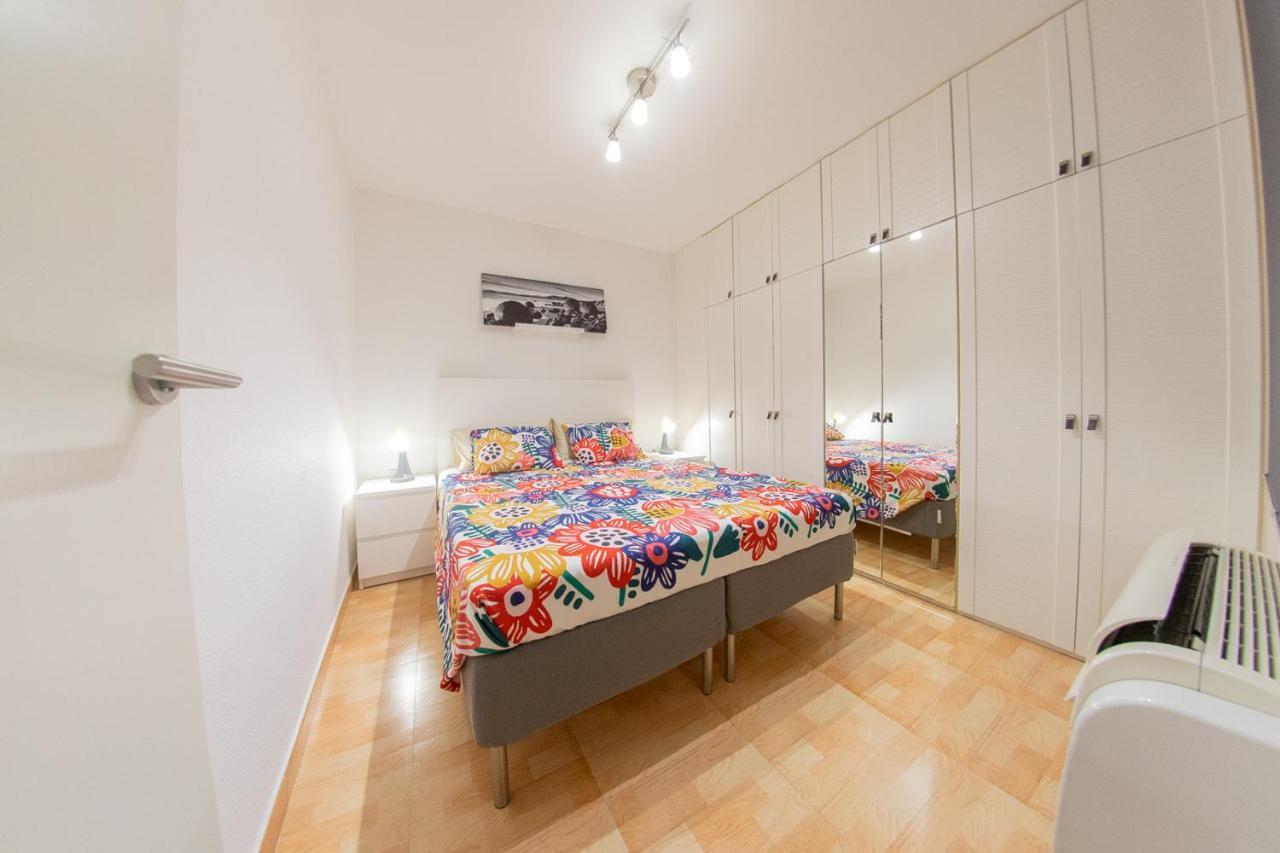 Ahllenrock Cornella-Te Espera, Escanea Qr Y Reserva Ya- Apartment Cornella de Llobregat Luaran gambar